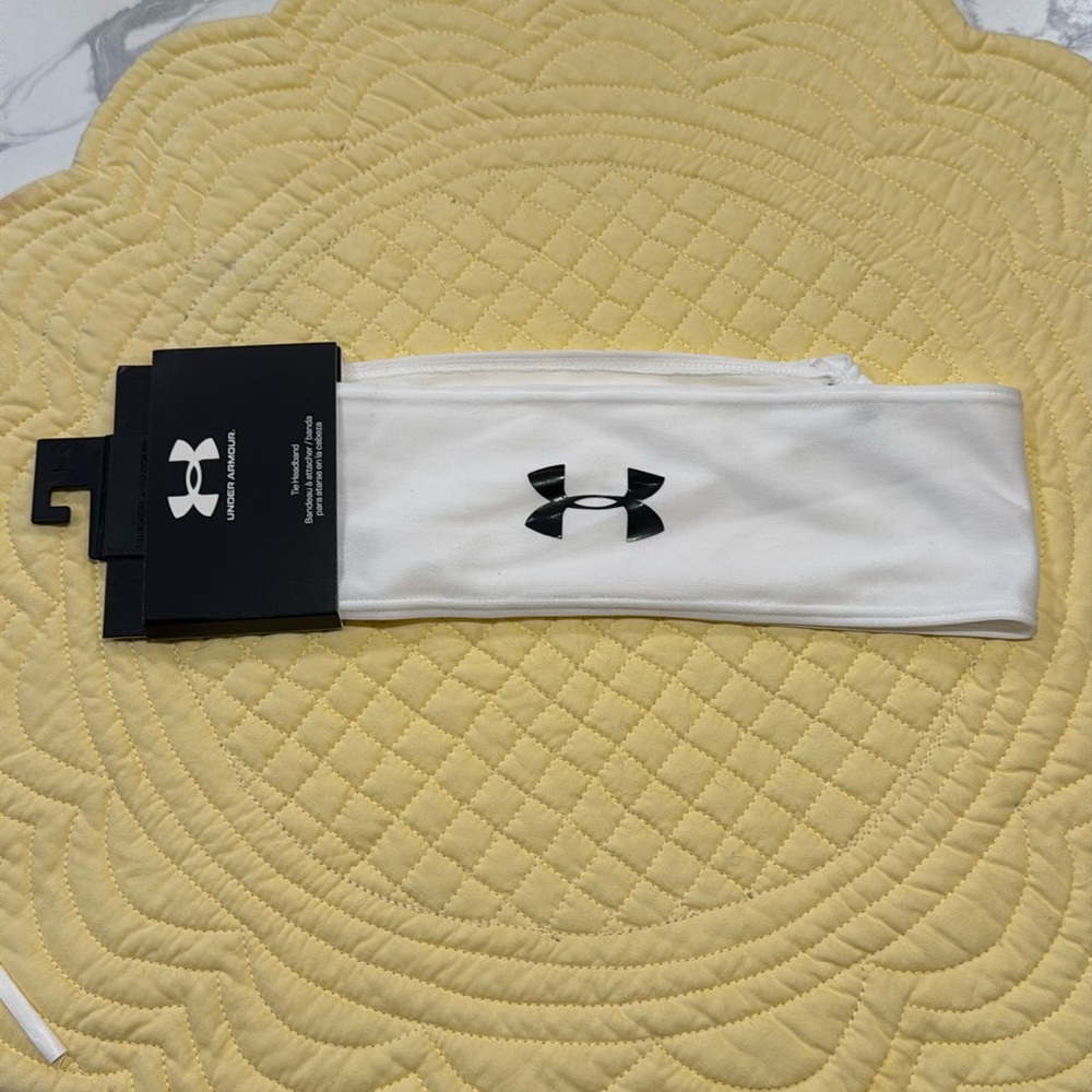 Under Armour tie headband